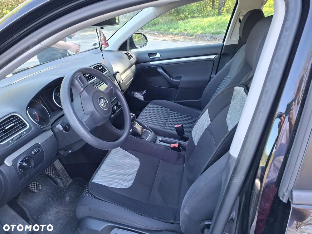 Volkswagen Golf 1.6 TDI DPF Trendline - 15