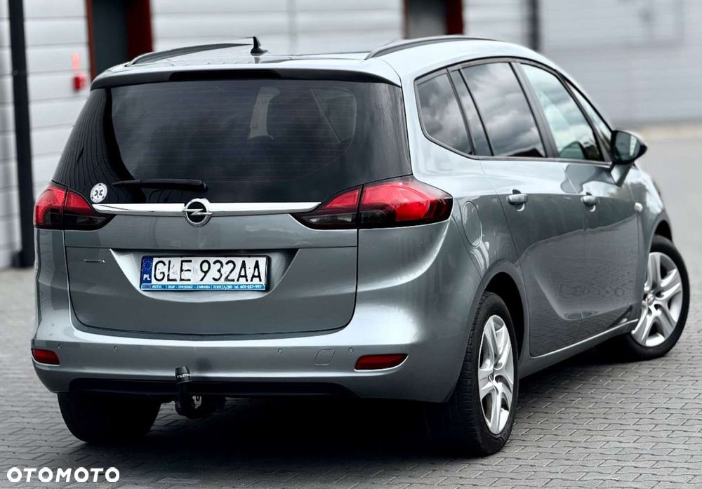 Opel Zafira - 8