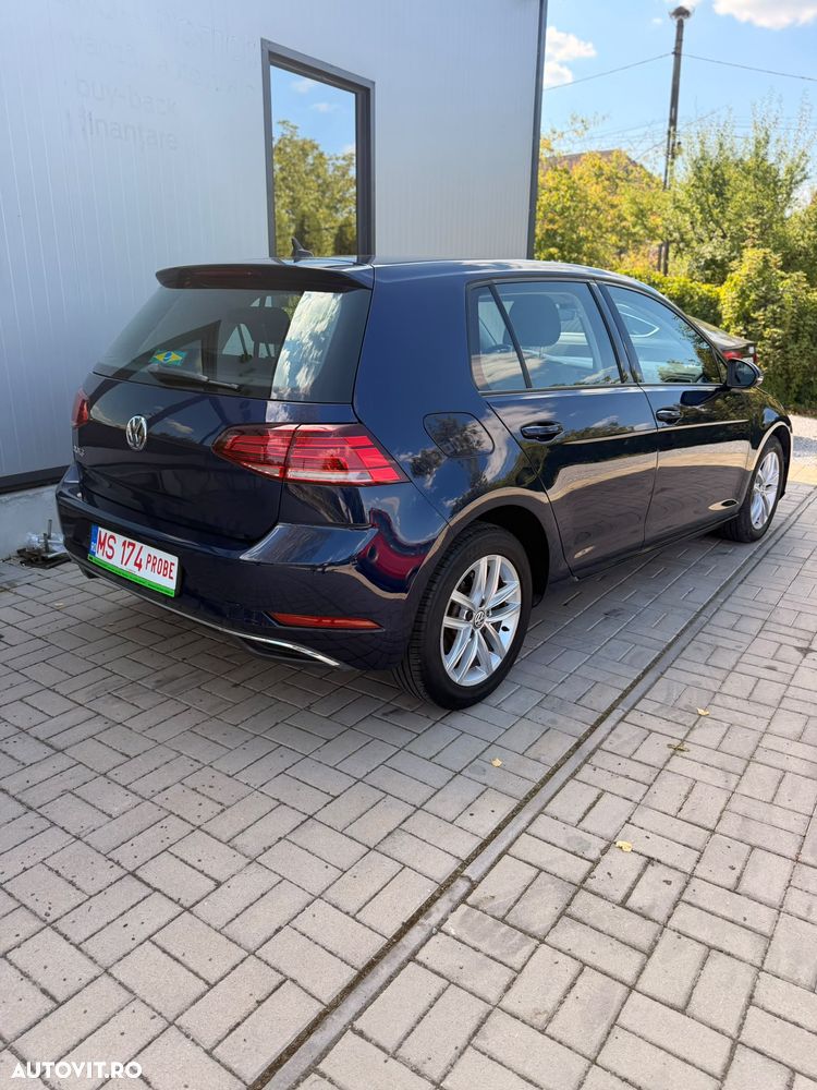 Volkswagen Golf 1.6 BlueTDI DSG Trendline - 4