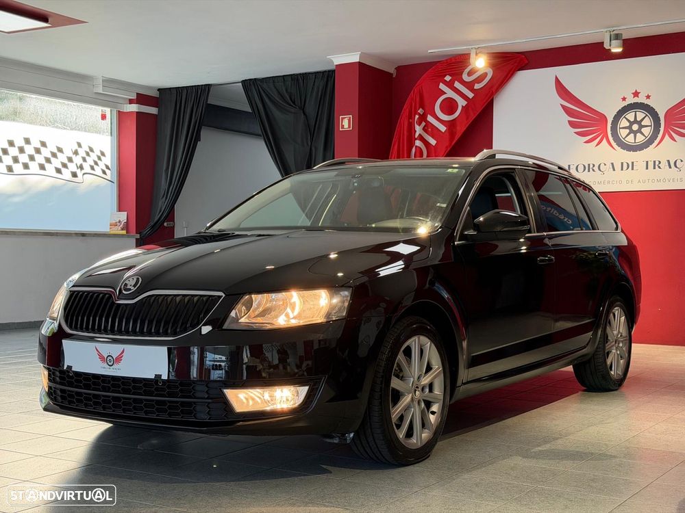 Skoda Octavia Break 1.6 TDi Elegance Pack - 4
