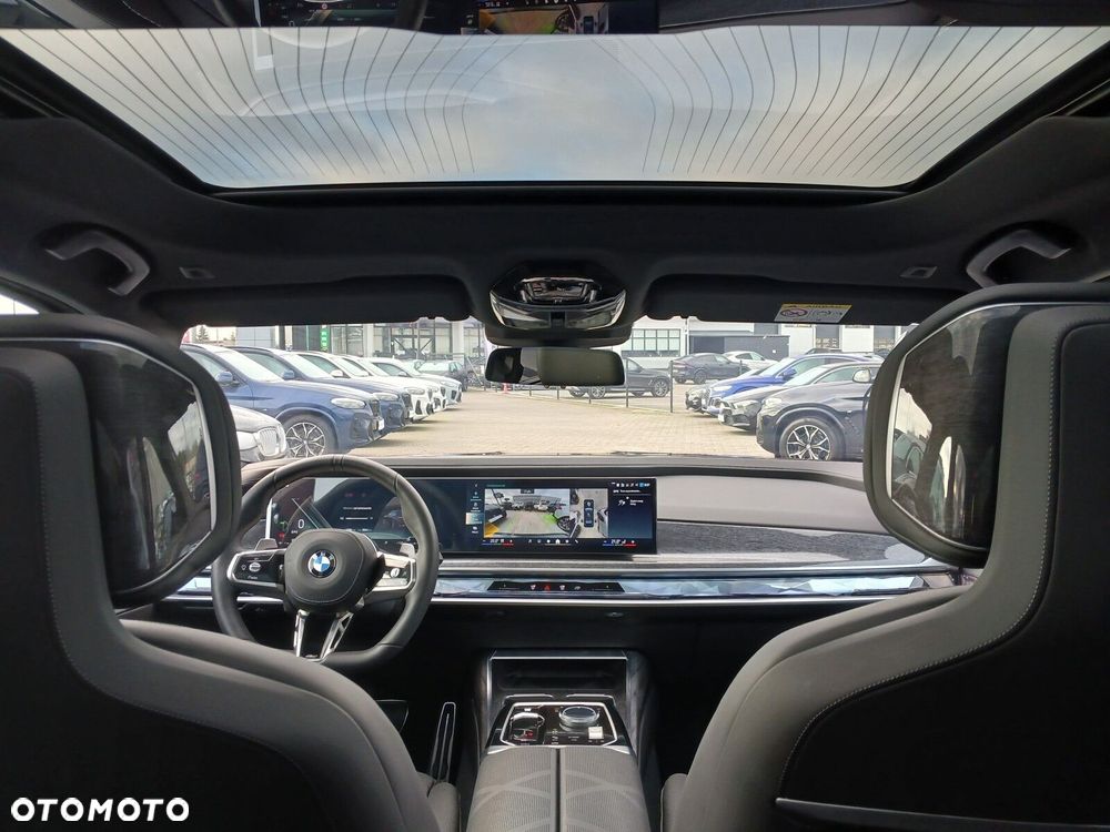 BMW Seria 7 - 37