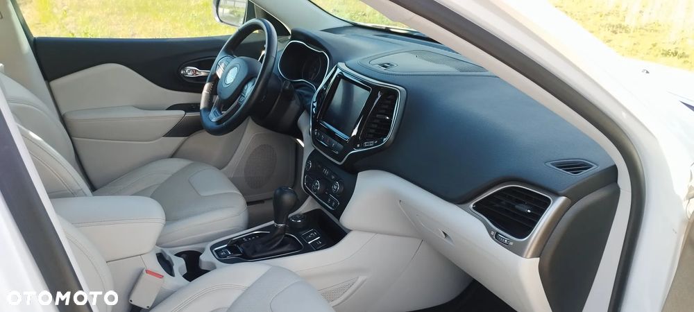 Jeep Cherokee 3.2 V6 Active Drive I Limited - 15