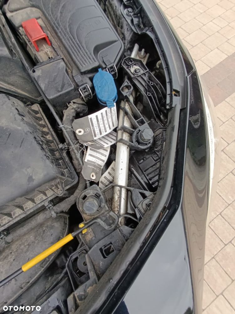 Mercedes-Benz CLA 200 d 7G-DCT Peak Edition - 27