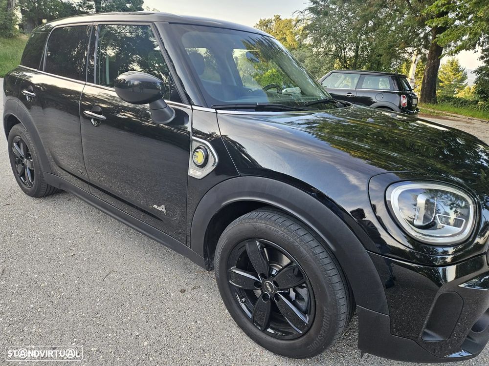 MINI Countryman Cooper SE ALL4 Auto - 1