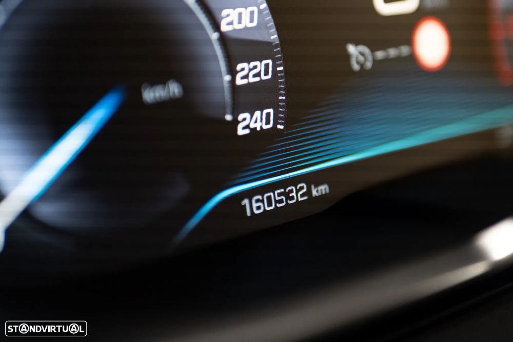 Peugeot 3008 1.5 BlueHDi Allure EAT8 - 29