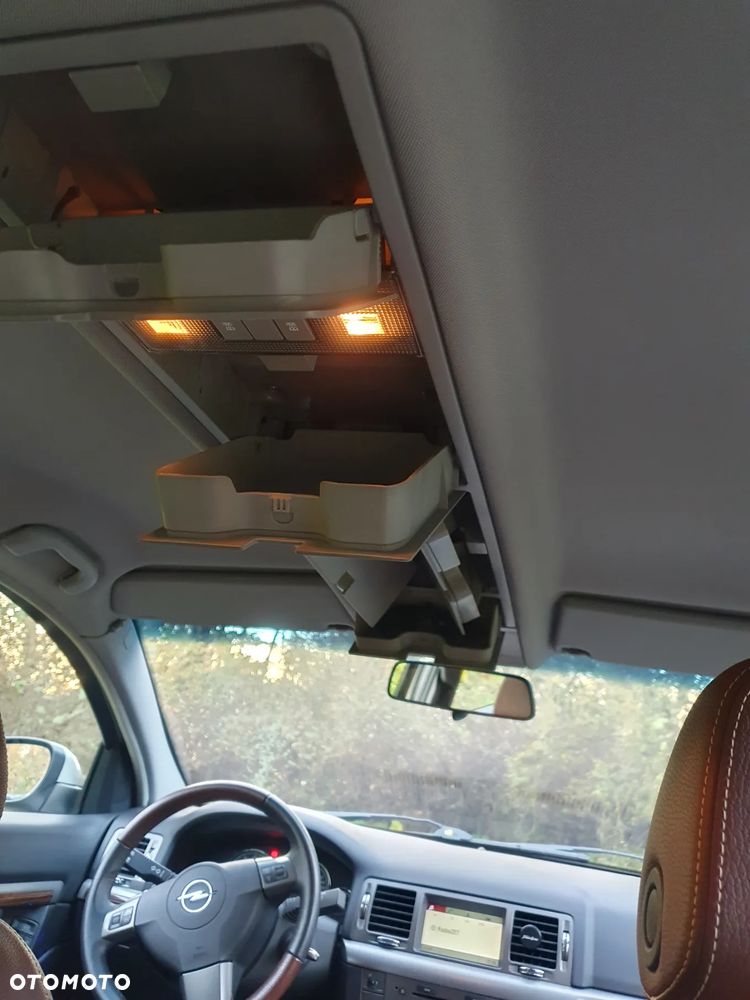 Opel Signum 2.8 V6 Turbo Automatik Cosmo Plus - 11