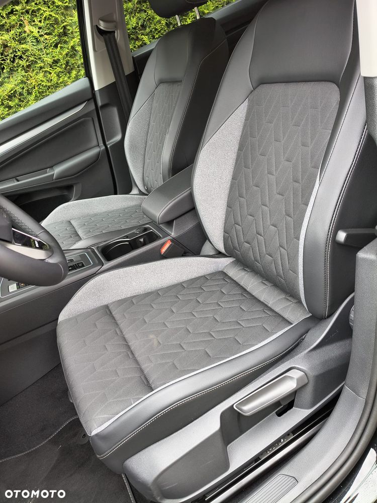 Volkswagen Golf 1.5 eTSI OPF DSG Energy - 23