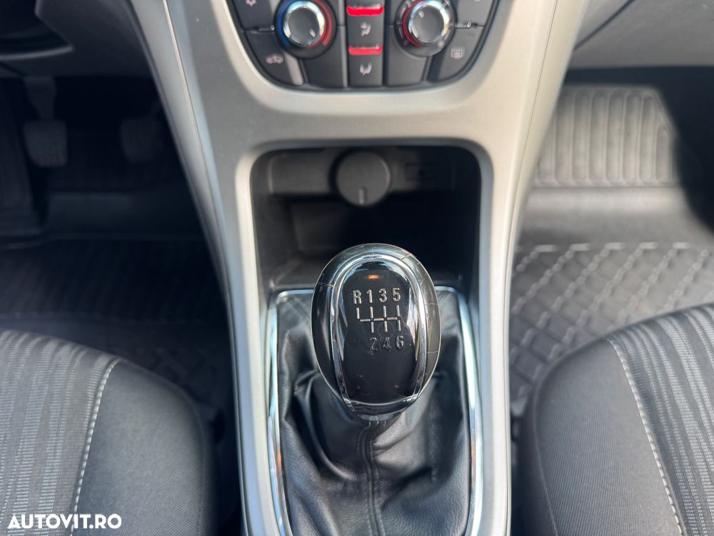 Opel Astra 1.7 CDTI DPF Design Edition - 8