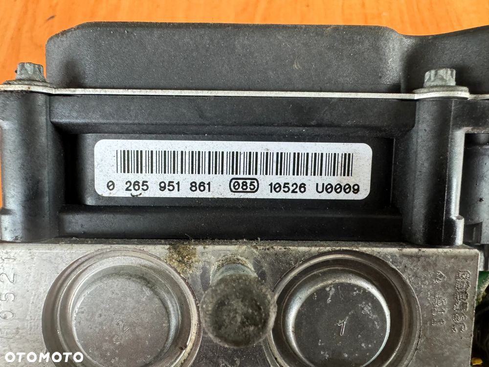 POMPA ABS Citroen C4 II 1.4 0265951861 - 3
