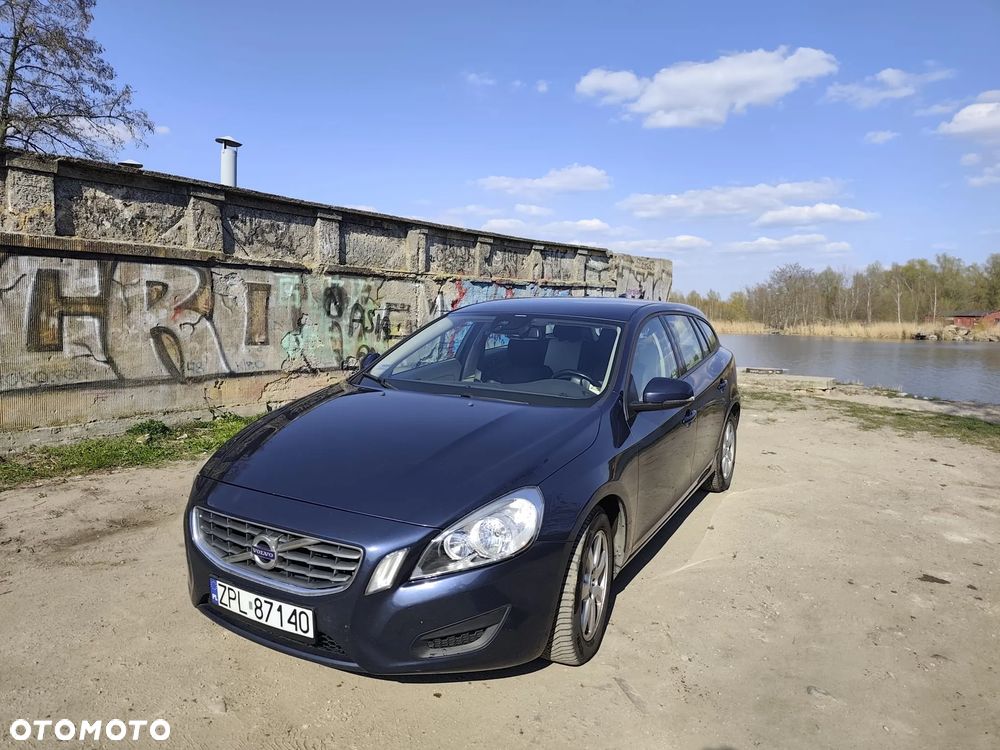 Volvo V60 D2 - 1