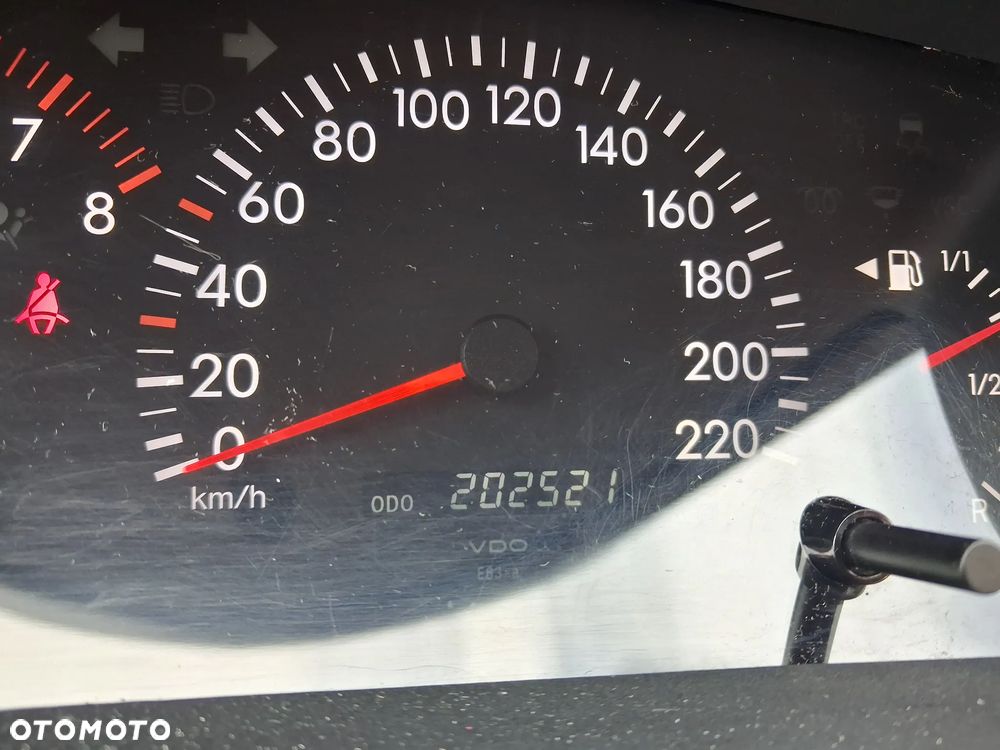 Toyota Corolla 1.4 VVT-i - 14