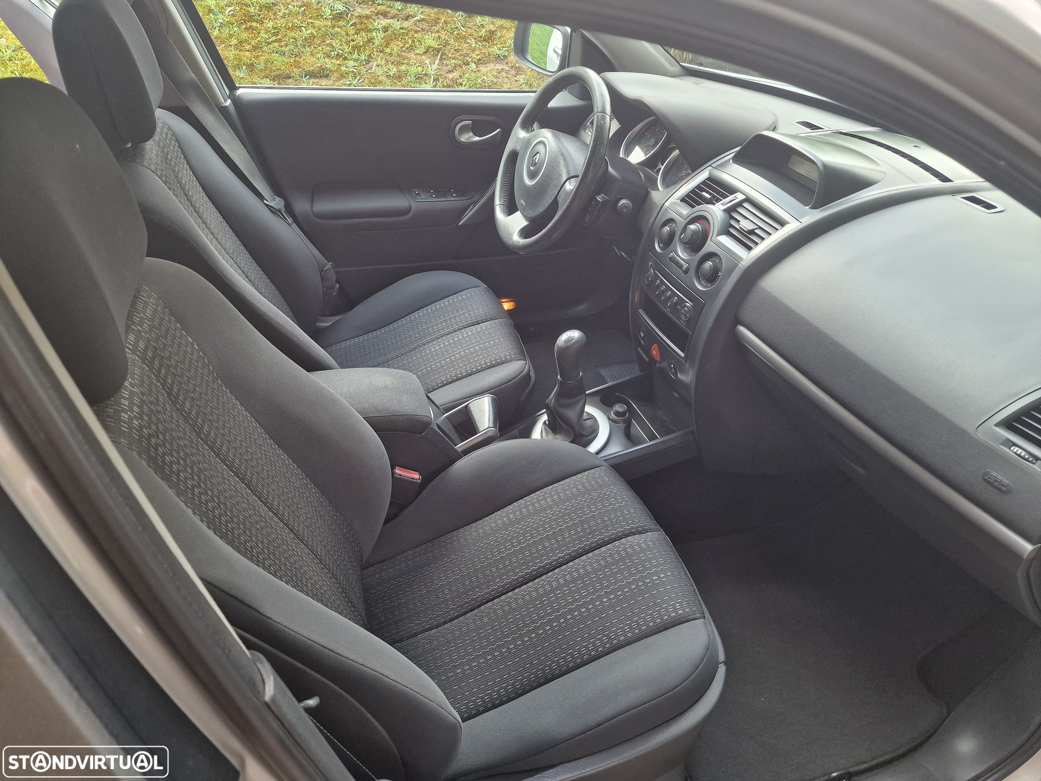Renault Mégane 1.5 dCi Dynamique Luxe - 15