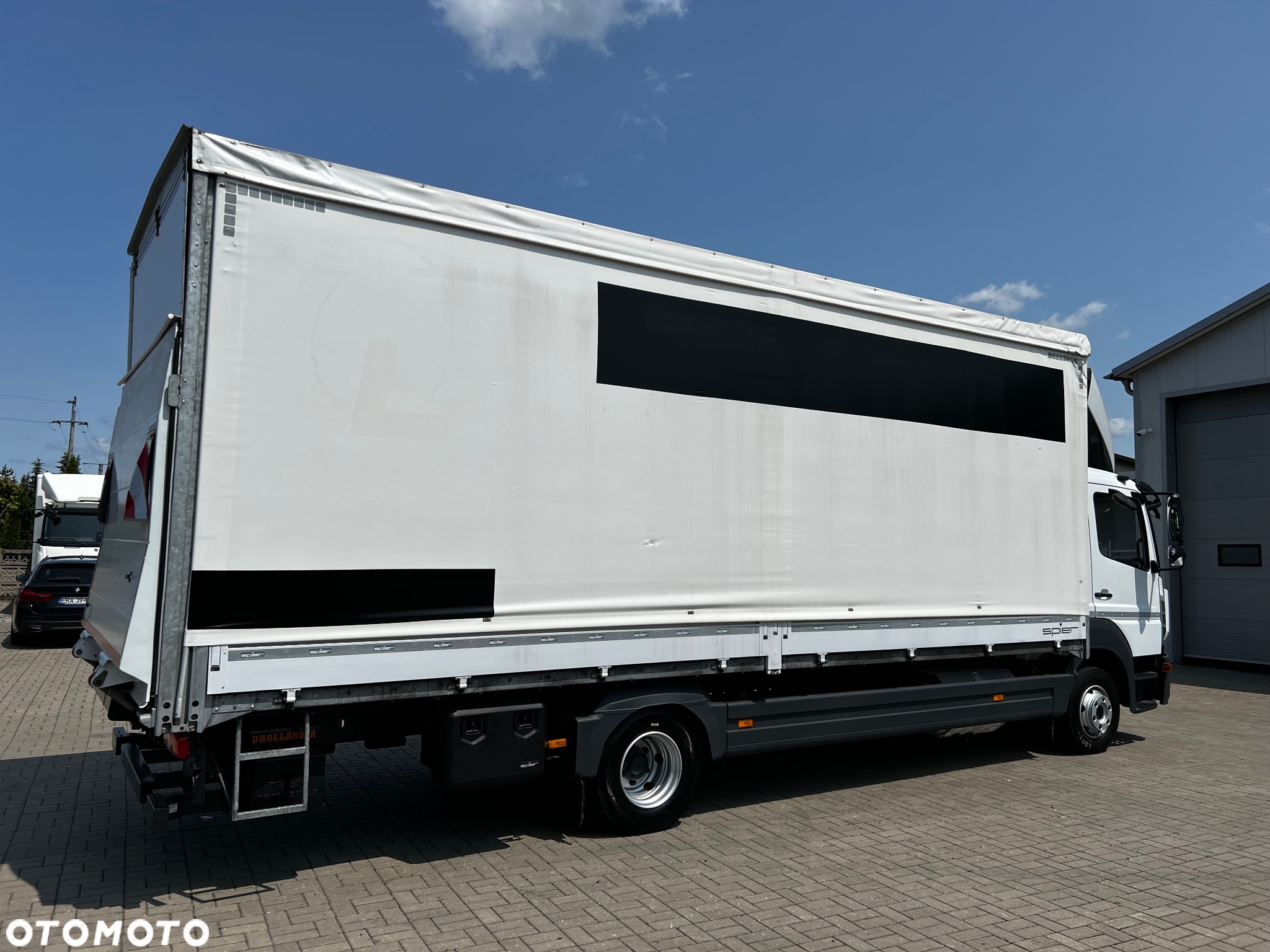 Mercedes-Benz ATEGO - 11