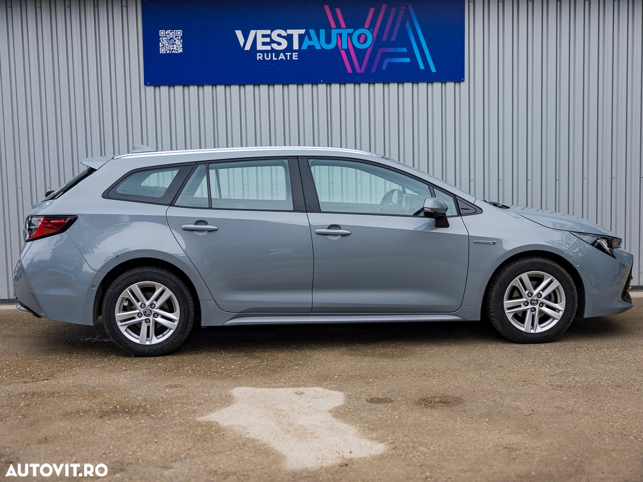 Toyota Corolla 1.8 Hybrid Touring Sports Business Edition - 19