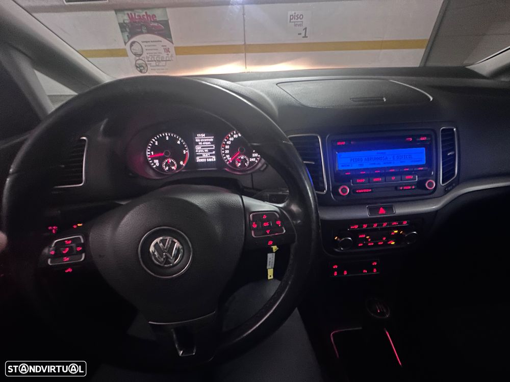 VW Sharan 2.0 TDI Confortline - 20