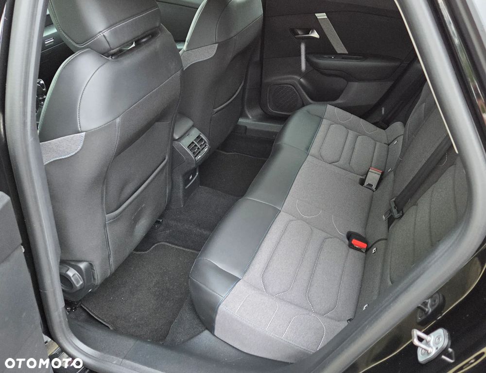 Citroën C4 BlueHDi 110 Stop&Start FEEL PACK - 11