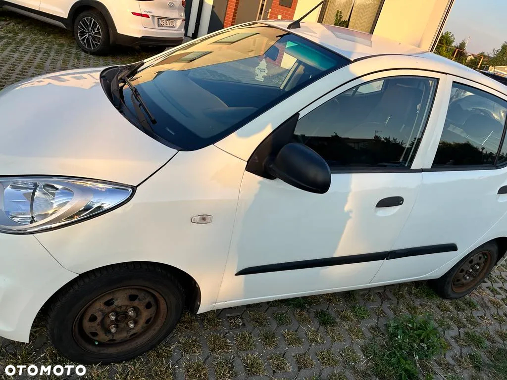 Hyundai i10 1.1 Base - 3