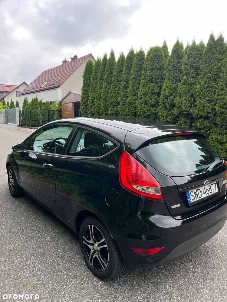 Ford Fiesta - 4