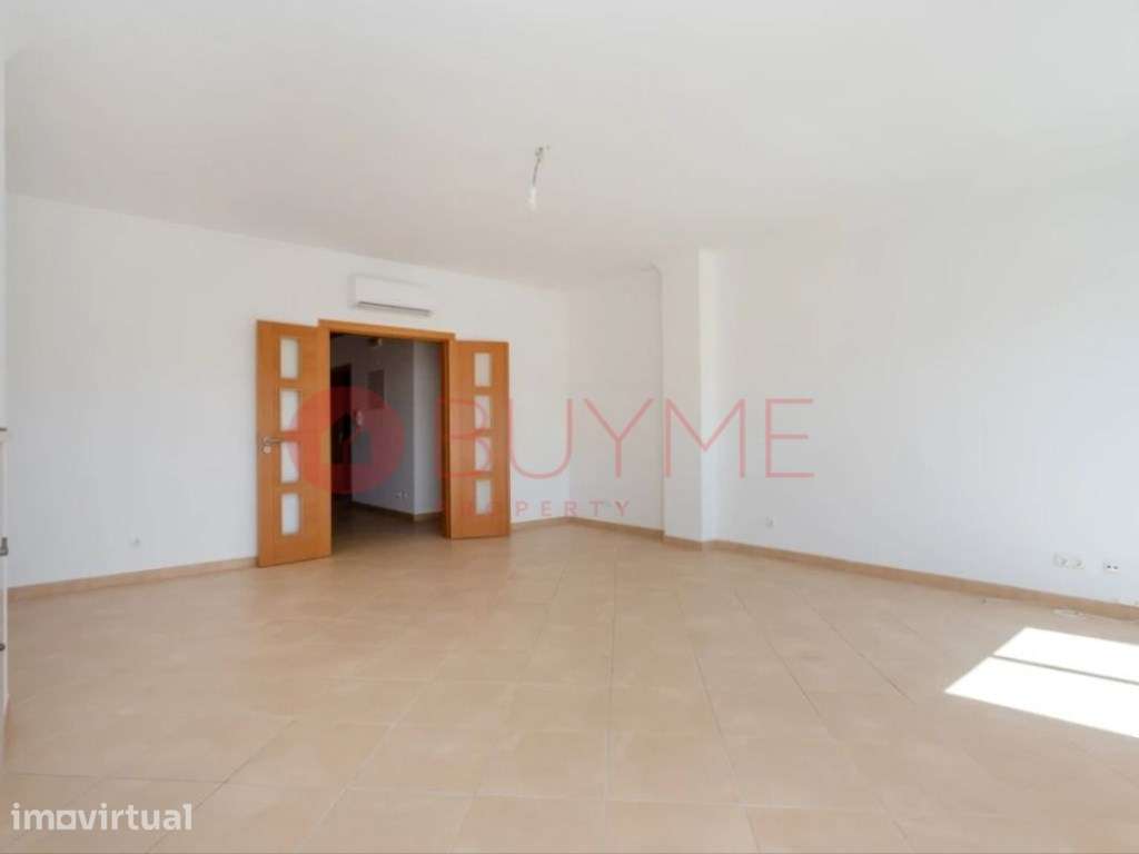 Apartamento T3 com Garagem - Loulé - Grande imagem: 2/14
