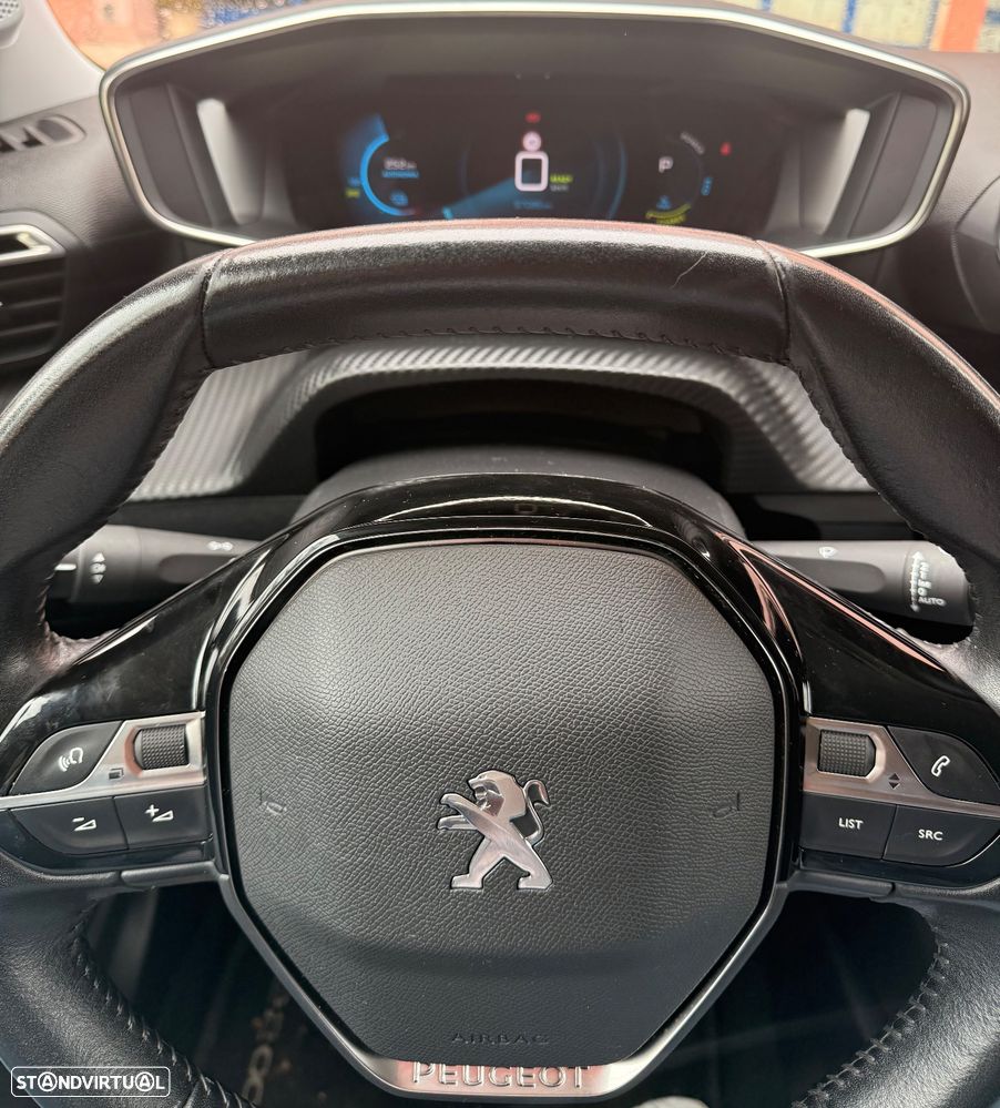Peugeot 2008 - 14