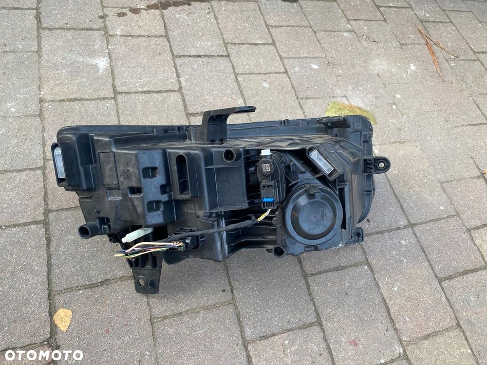 lampa przednia dacia duster iii 2024 rok 260603515r 260107725r komplet - 3