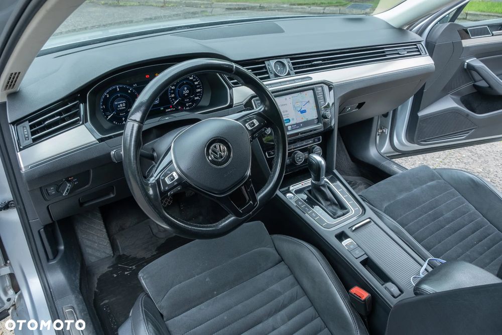 Volkswagen Passat 2.0 TDI BMT Highline DSG - 8