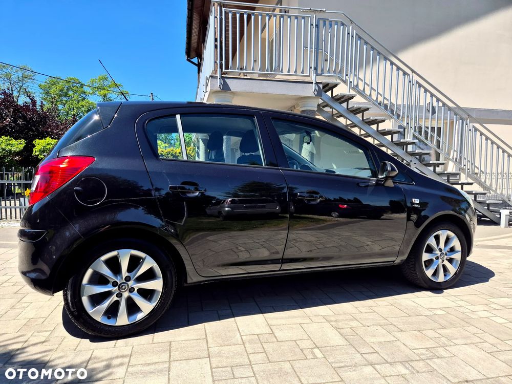 Opel Corsa 1.2 16V Enjoy - 10