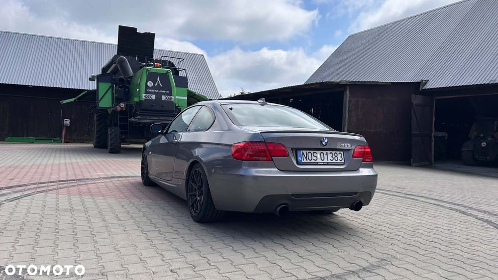 BMW Seria 3 335i M Sport Edition - 6