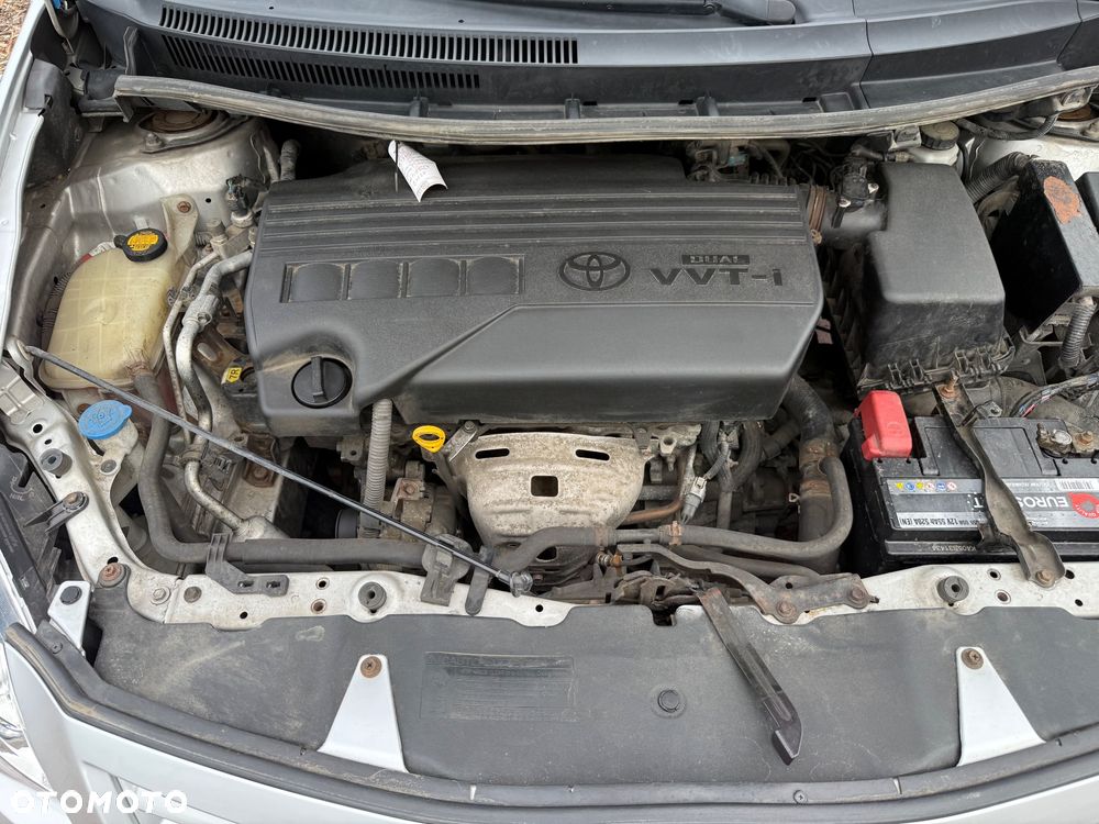 Toyota Auris 1.33 VVT-i Life Comfort - 14