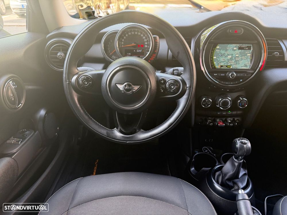 MINI 3 Portas One - 10
