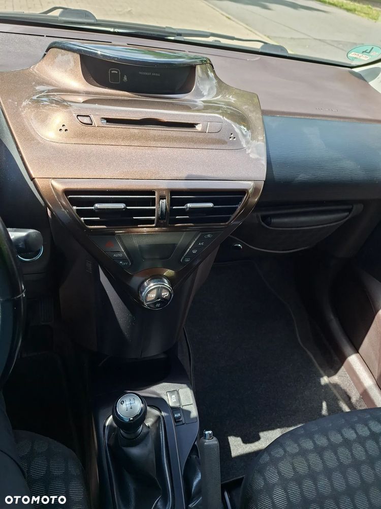 Toyota iQ 1.0 - 17