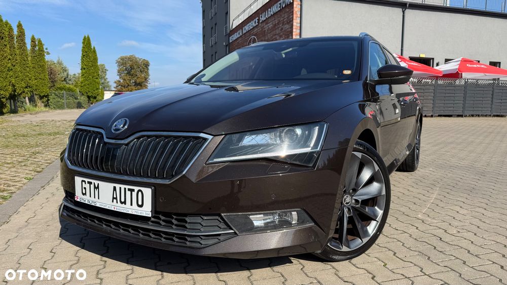 Skoda Superb 2.0 TDI DSG Style - 2