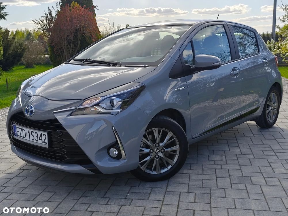Toyota Yaris Hybrid 100 Premium EU6 - 2