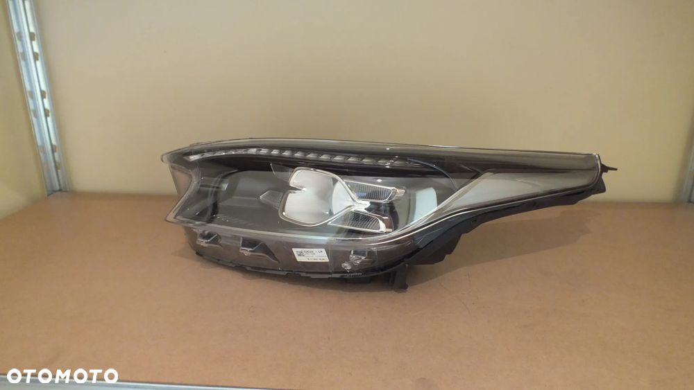 Lampa przednia lewa Kia XCeed Led - 1