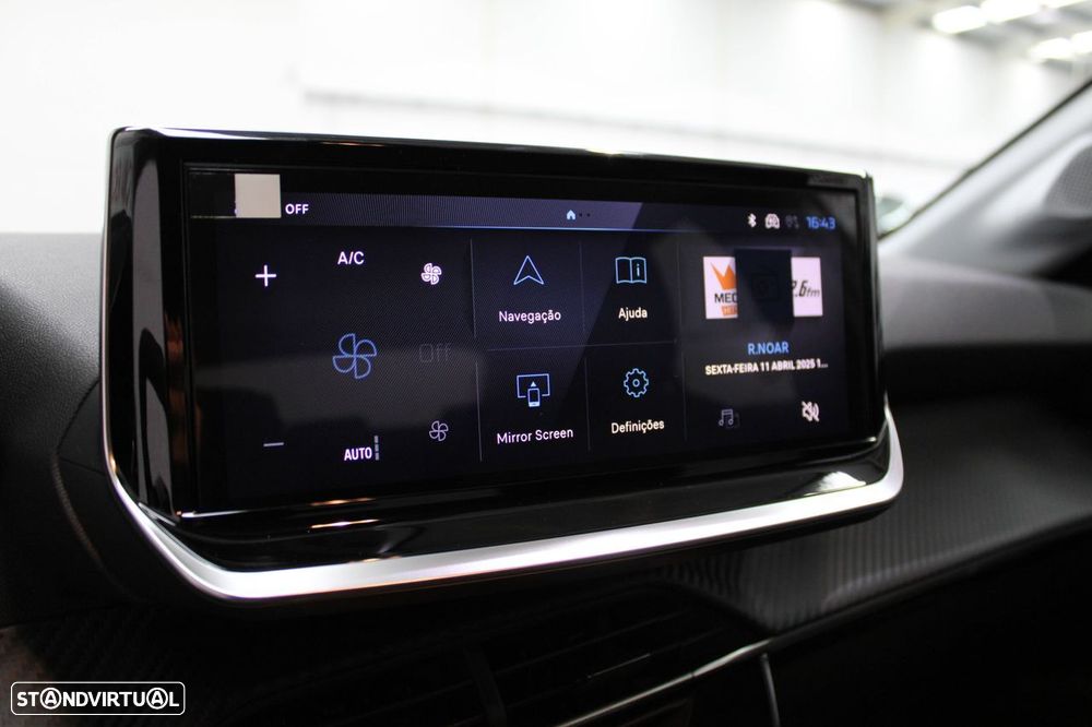 Peugeot 208 1.2 Hybrid Allure e-DCS6 - 12