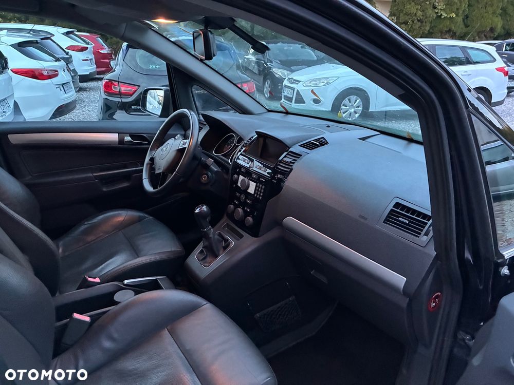 Opel Zafira 1.8 Design Edition - 11