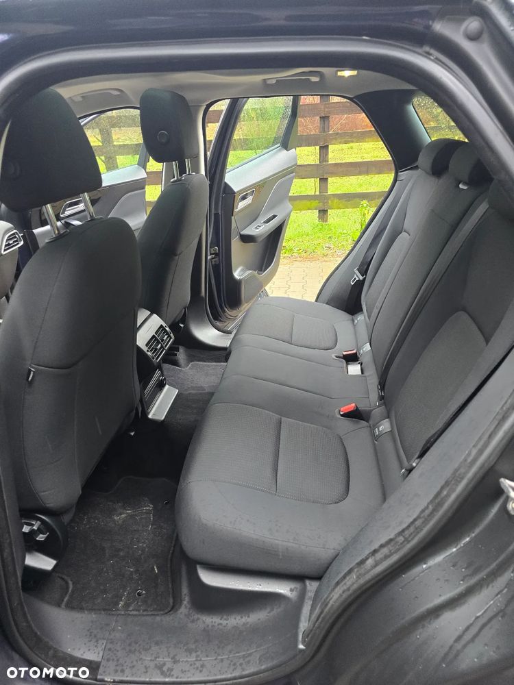 Jaguar F-Pace 2.0 i4D AWD Pure - 25