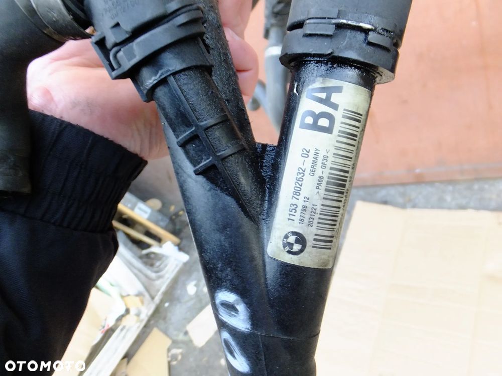 przewód rura wody bmw e90 e91 2,0 d 2007r 7802632 - 2