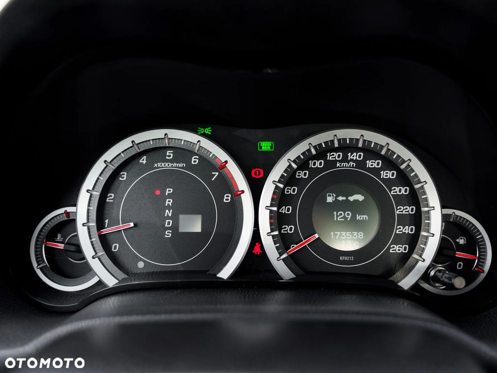 Honda Accord - 33