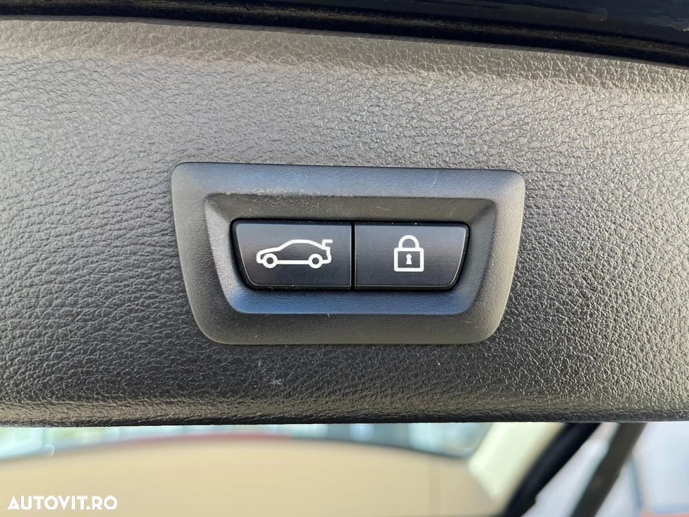 BMW X3 xDrive20d AT Advantage - 30