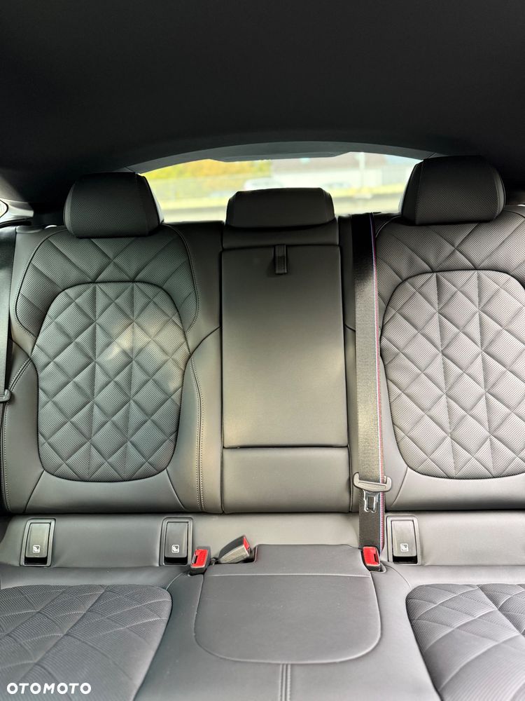 BMW X6 xDrive30d - 12