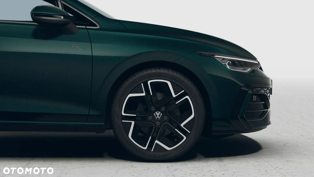 Volkswagen Golf - 8