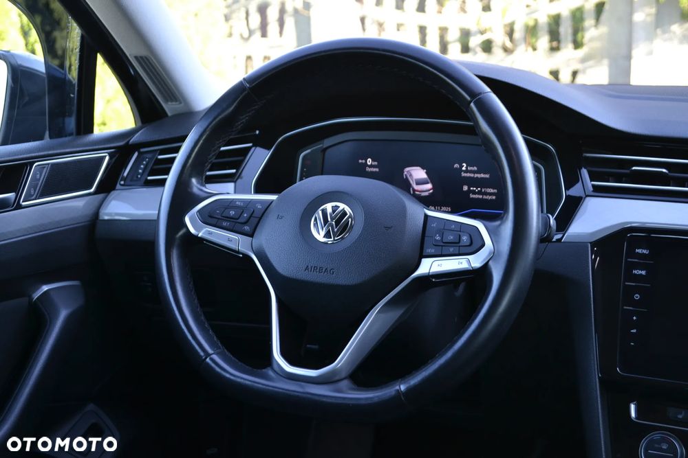 Volkswagen Passat 2.0 TSI Business DSG - 40