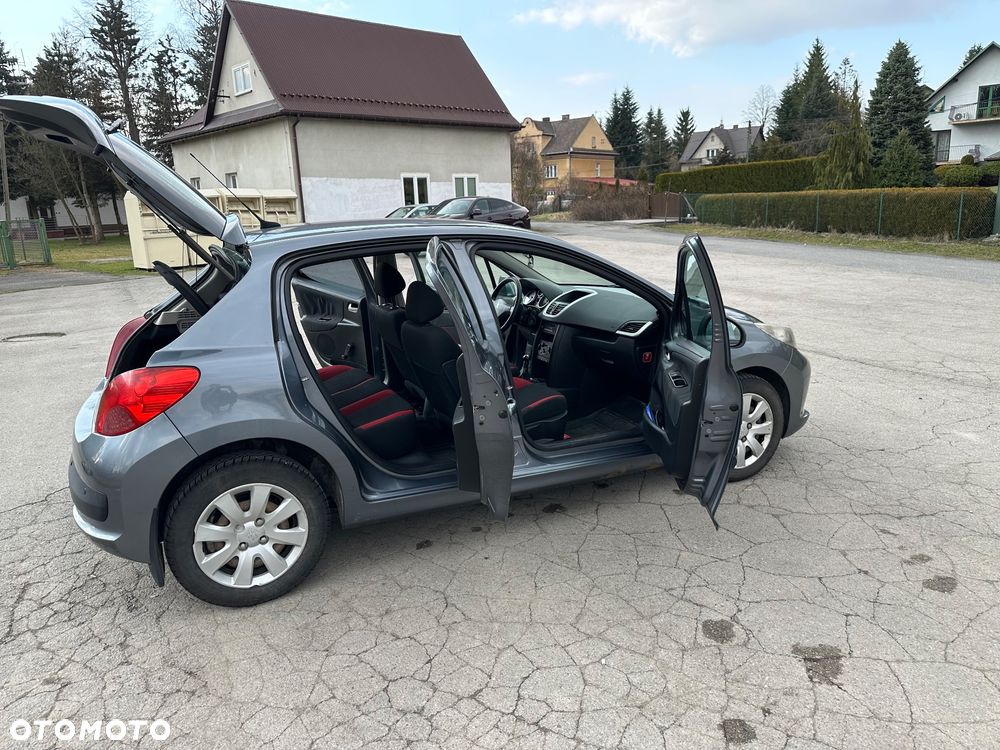 Peugeot 207 1.4 Active - 11