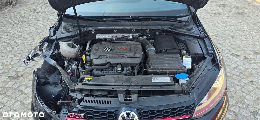 Volkswagen Golf GTI BlueMotion Technology - 16