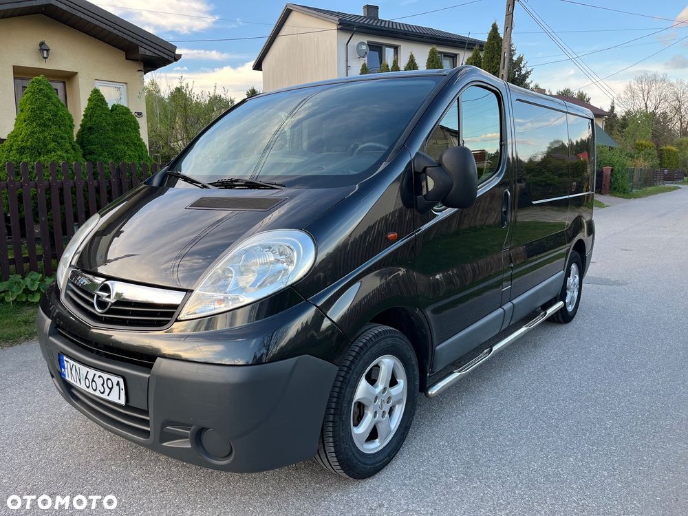Opel VIVARO - 2