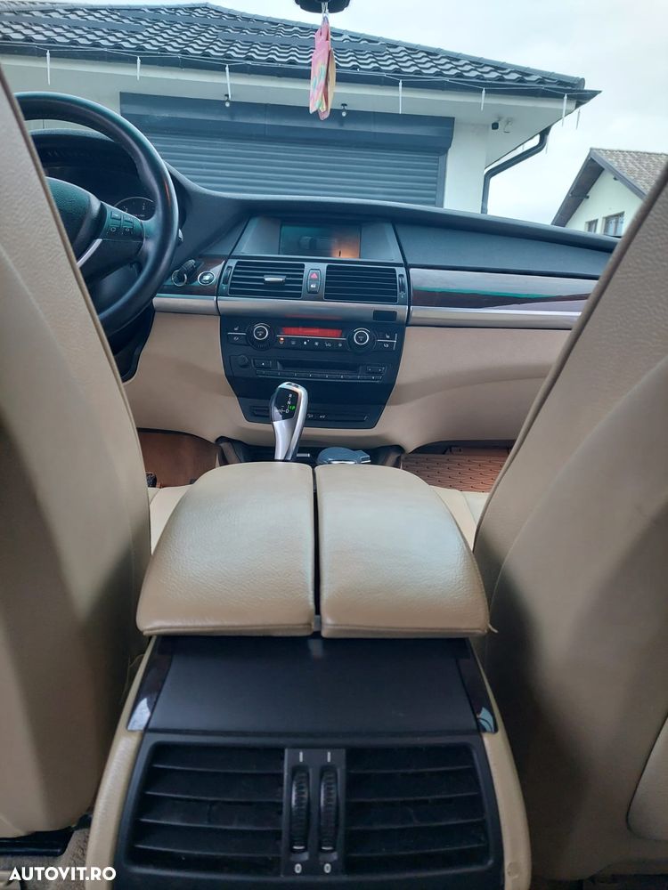 BMW X5 xDrive30d - 10