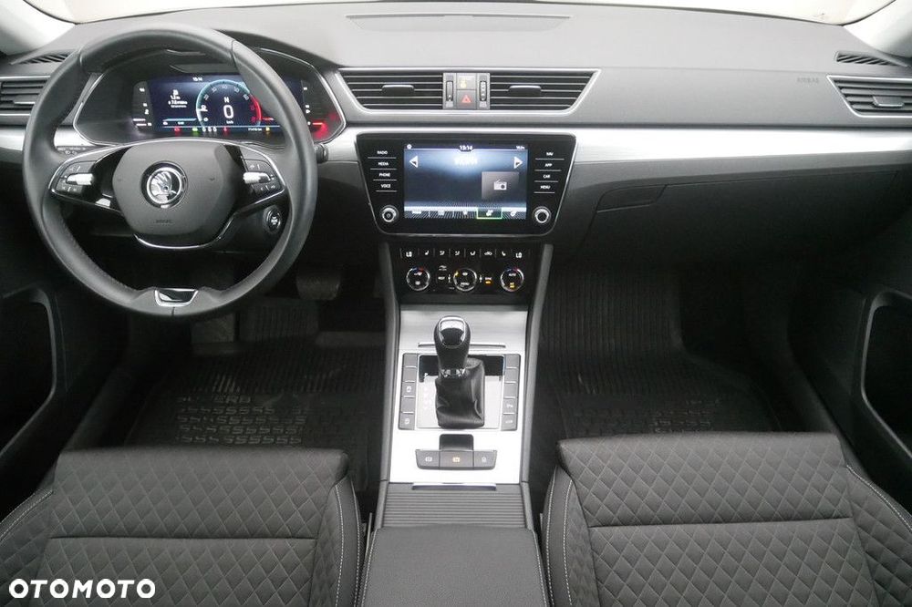Skoda Superb - 8