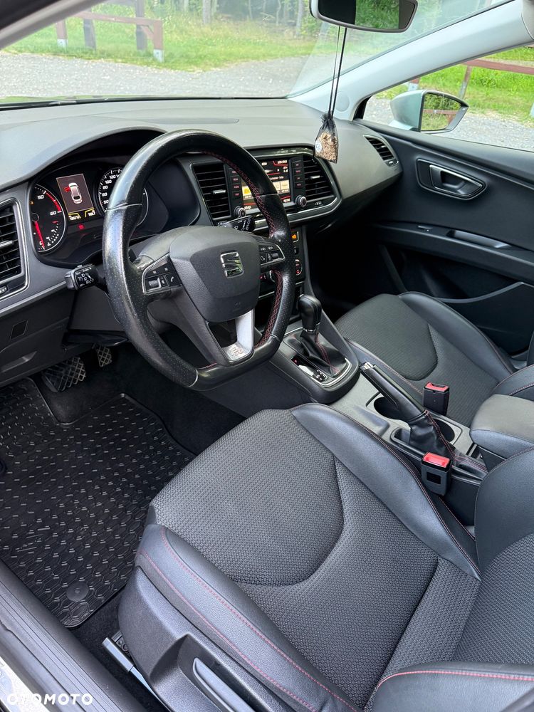 Seat Leon 2.0 TDI FR S&S DSG - 9