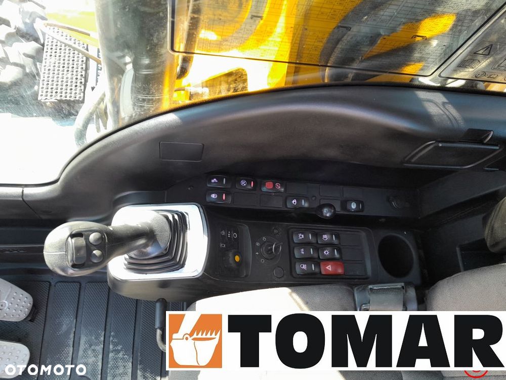 JCB JS 145 W - 28